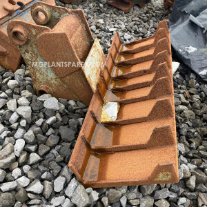 Turf cutting bucket 55mm pins
